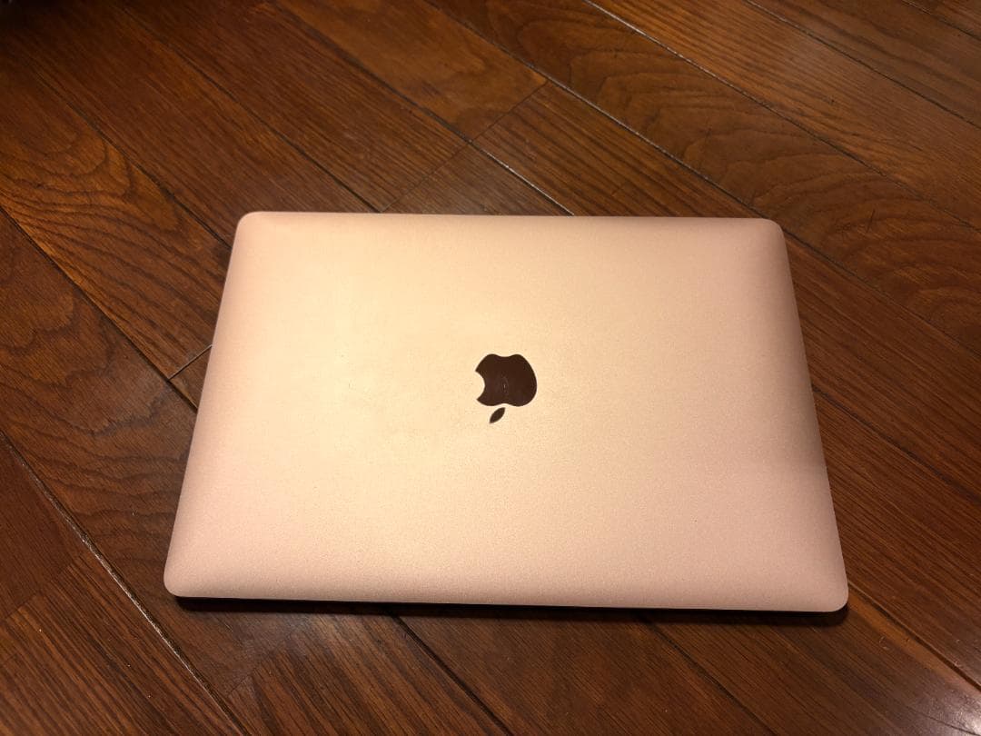 MacBook Air 13.3インチ M1(日本語版キーボード）
