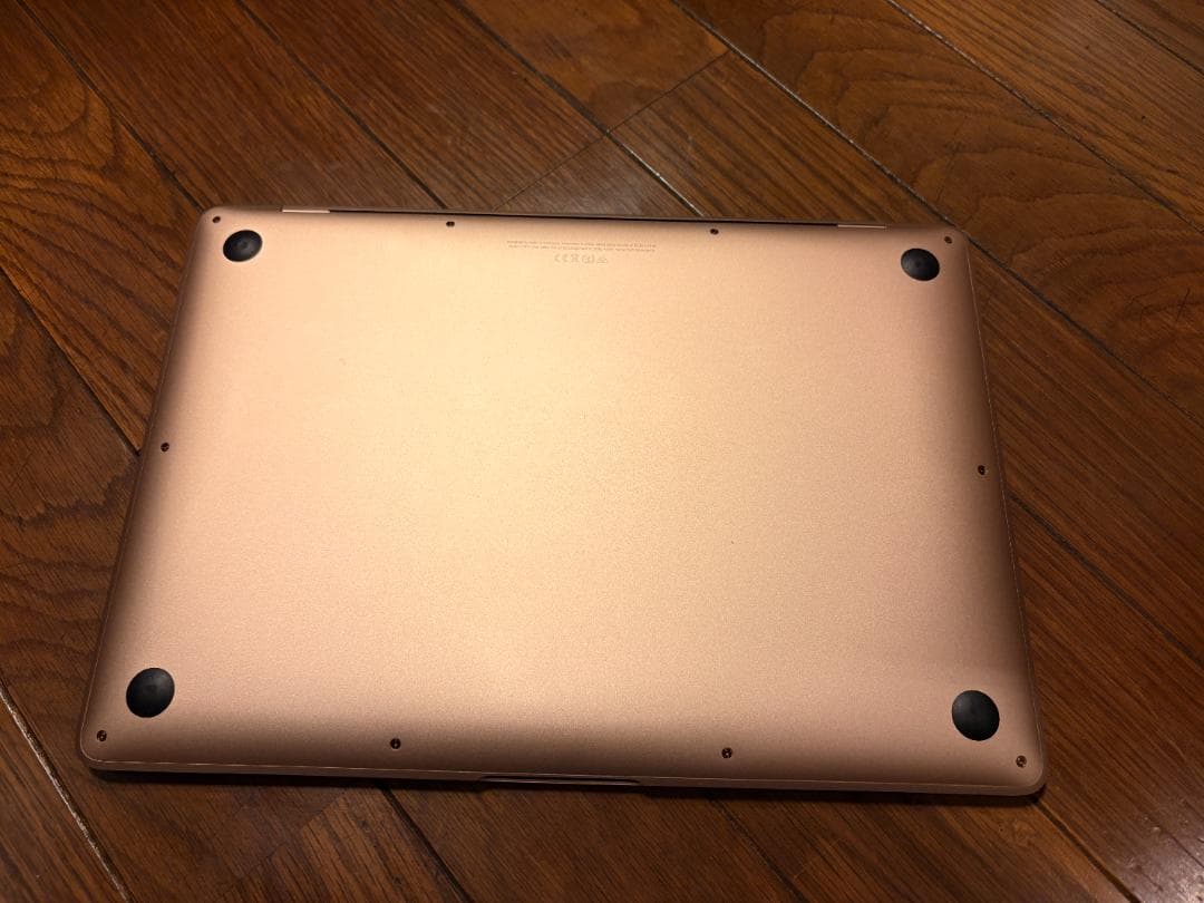 MacBook Air 13.3インチ M1(日本語版キーボード）