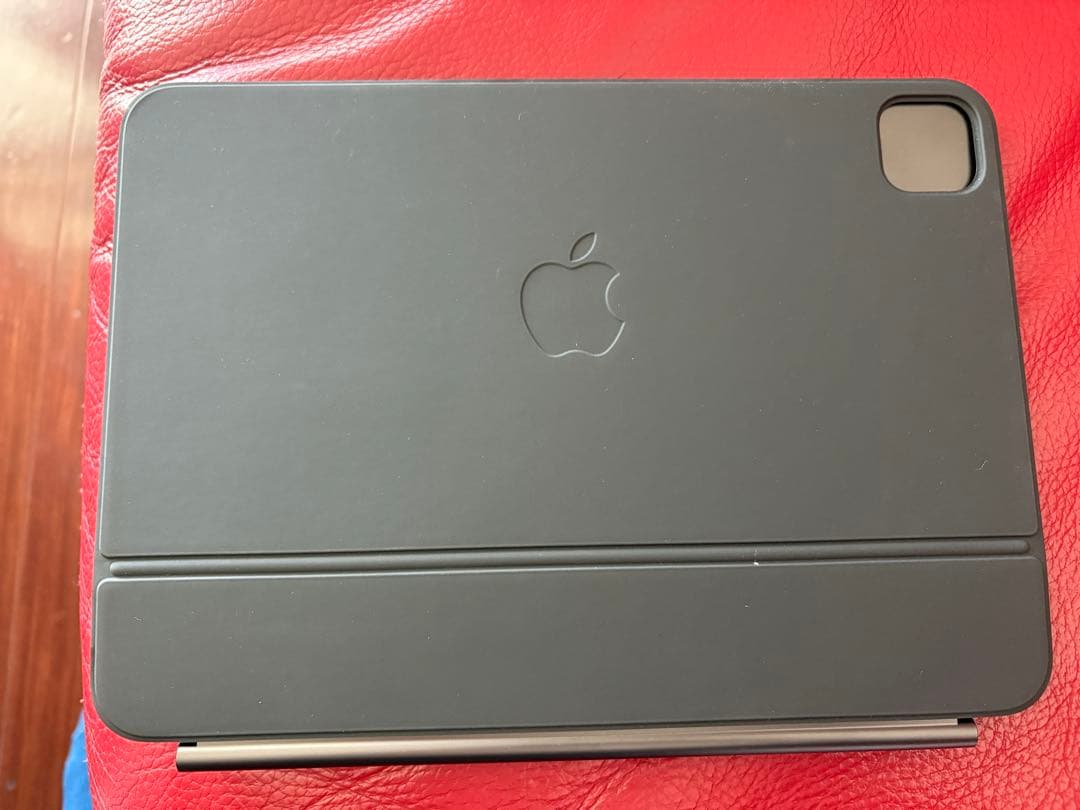 専用【ほぼ未使用】iPad Pro M4 11インチ 256GB キーボード付
