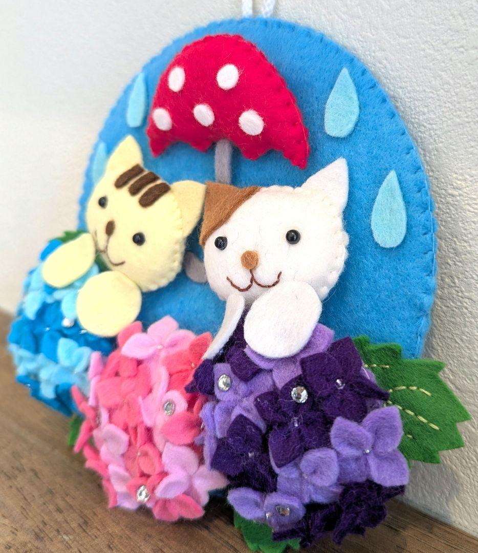 フェルト　桜とねこのリース　ハンドメイド