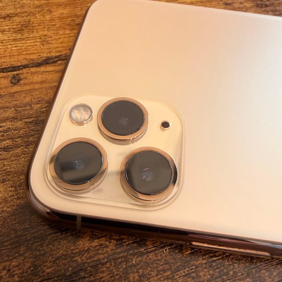 iPhone 11 ProMax 256GB ゴールド【美品】本体