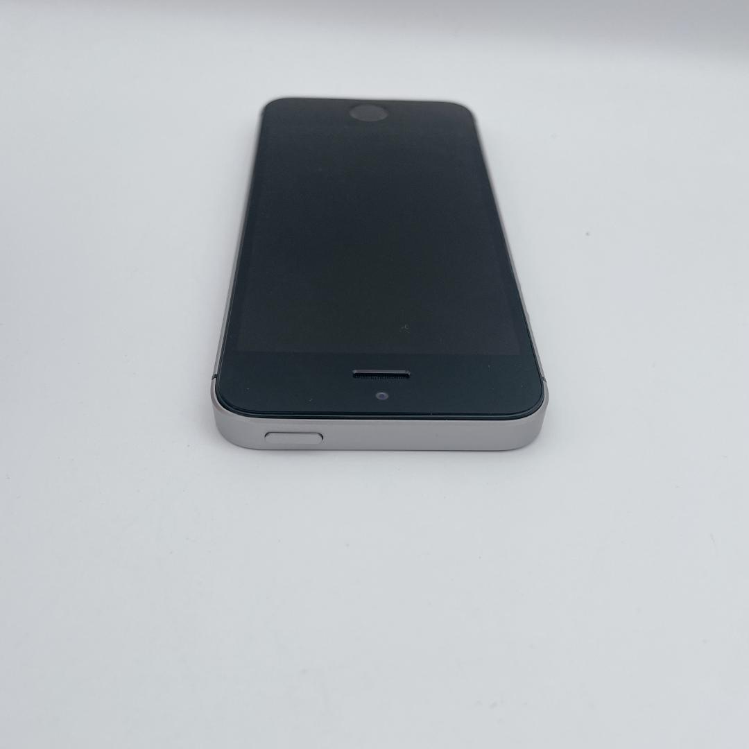 【美品】iPhoneSE 第一世代　32GB SIMフリースペースグレイ