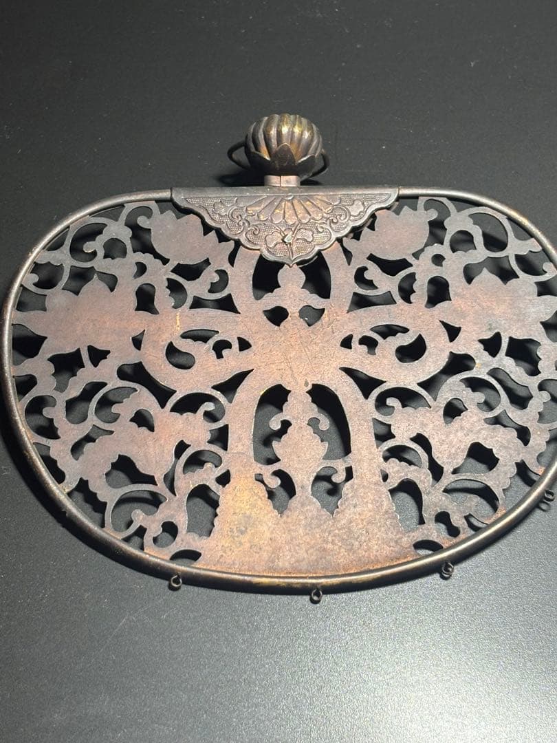 仏教美術 銅製　毛彫 華鬘 透かし彫 寺院 仏具 飾物 細密彫刻 仏像 金属工芸