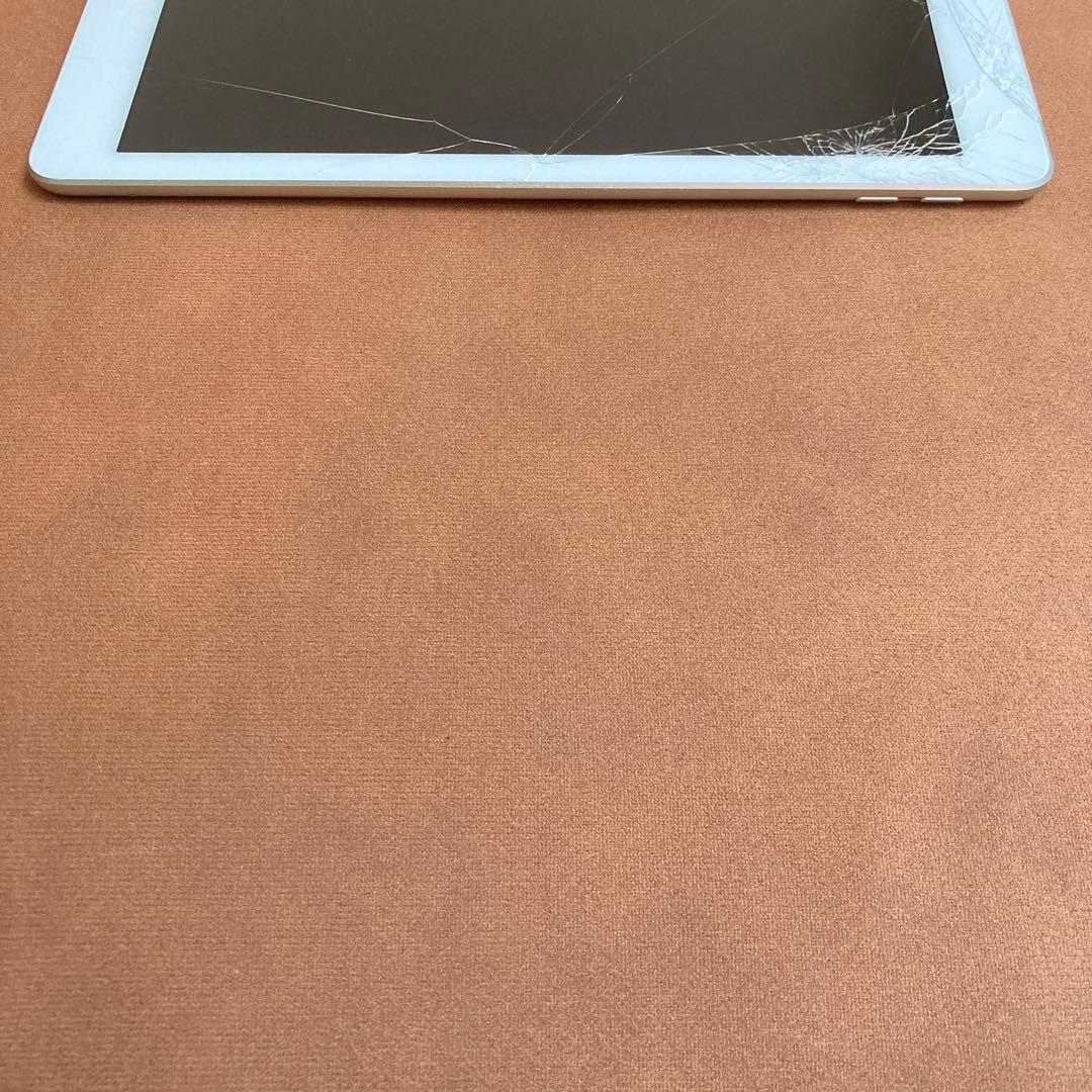 819【早い者勝ち】電池ほぼ新品☆iPad6 第6世代 32GB SIMフリー☆