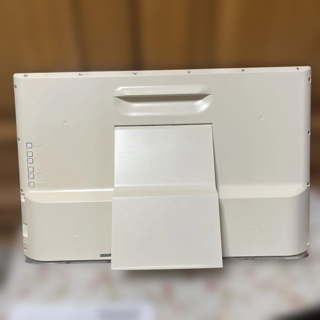 ワイヤレス　Panasonic VIERA UN-19F5 ポータブルテレビ