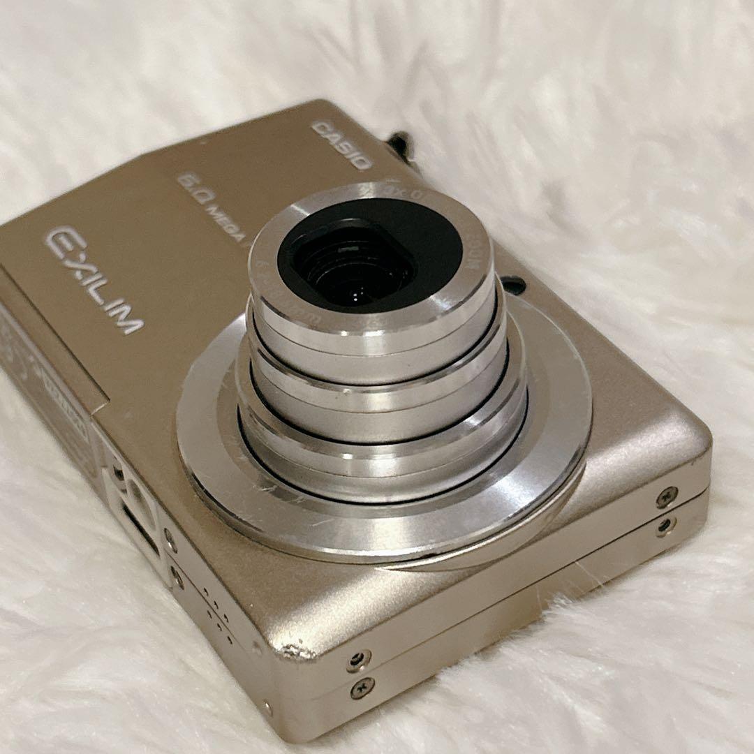 CASIO EXILIM EX-Z600 ゴールド