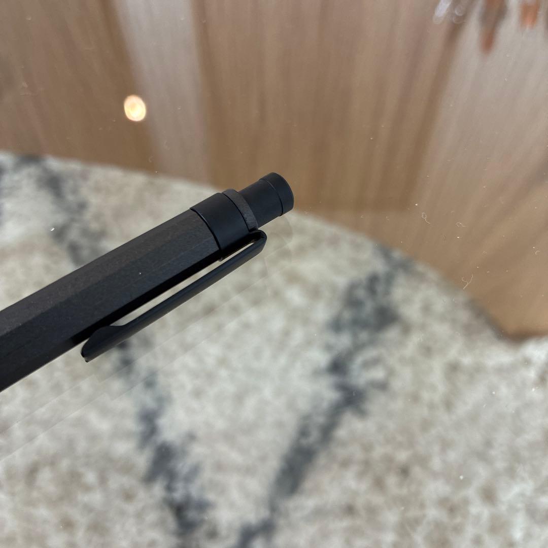 Pentel オレンズネロ ガンメタル　0.3mm限定カラー