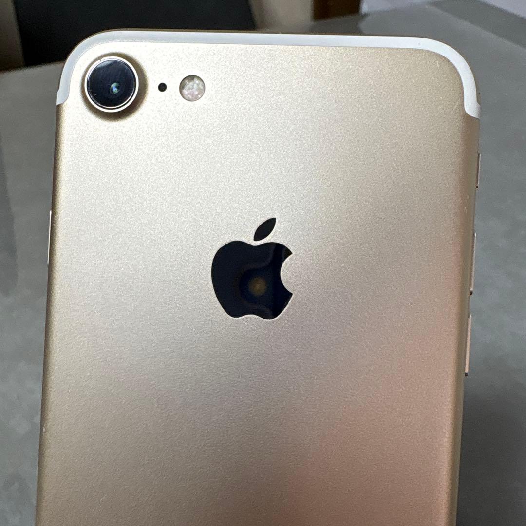 【美品】iPhone7 ゴールド 本体 128GB SIMフリー エアドロ