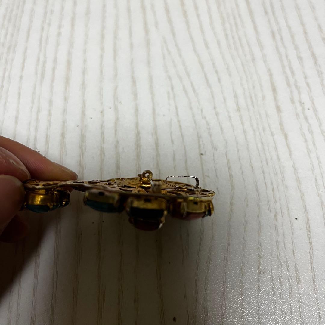 チェコガラスブローチ　トップ