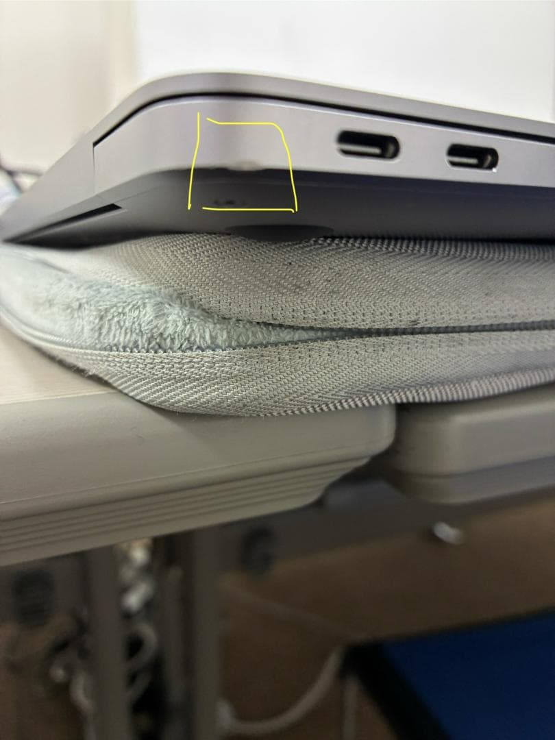 MacBook本体 Apple MacBook Air M1