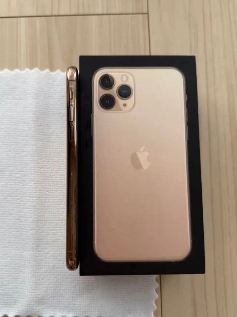 Apple iPhone 11 Pro ゴールド 本体　256G