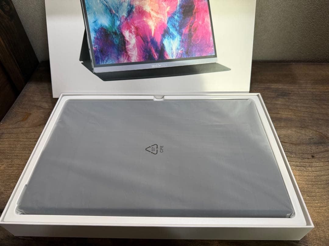Dragon Touch モバイルモニター S1 Pro 4K 15.6インチ