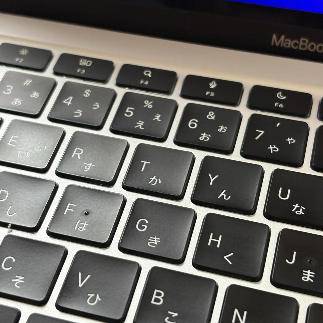MacBook Air 13インチ シルバー M1 2020 アダプタ欠品