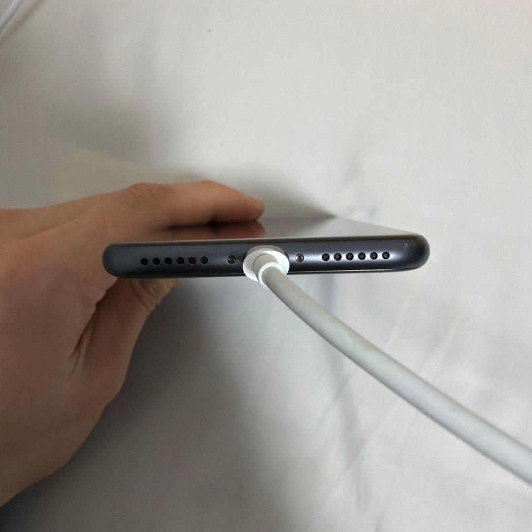 Apple iPhone8 64GB ジャンク品