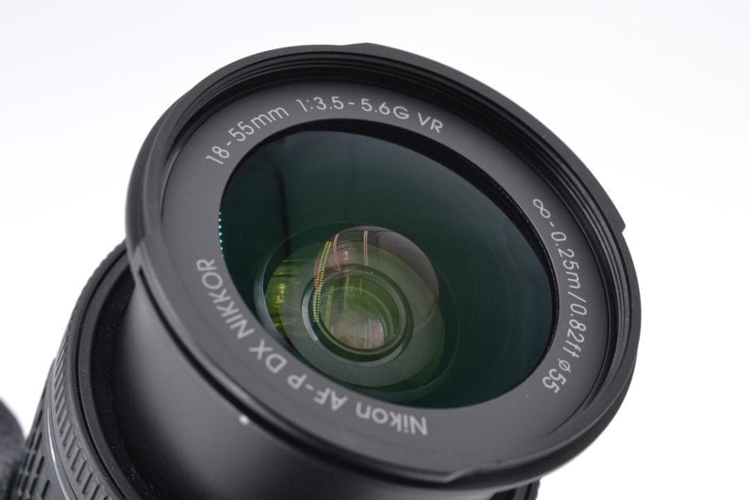 ■ ほぼ新品 S数極少■ ニコン　Nikon D3400 RED レンズキット
