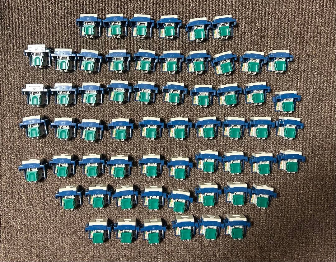 CAT5e RJ45埋め込みコネクタ 60個セット【中古品】
