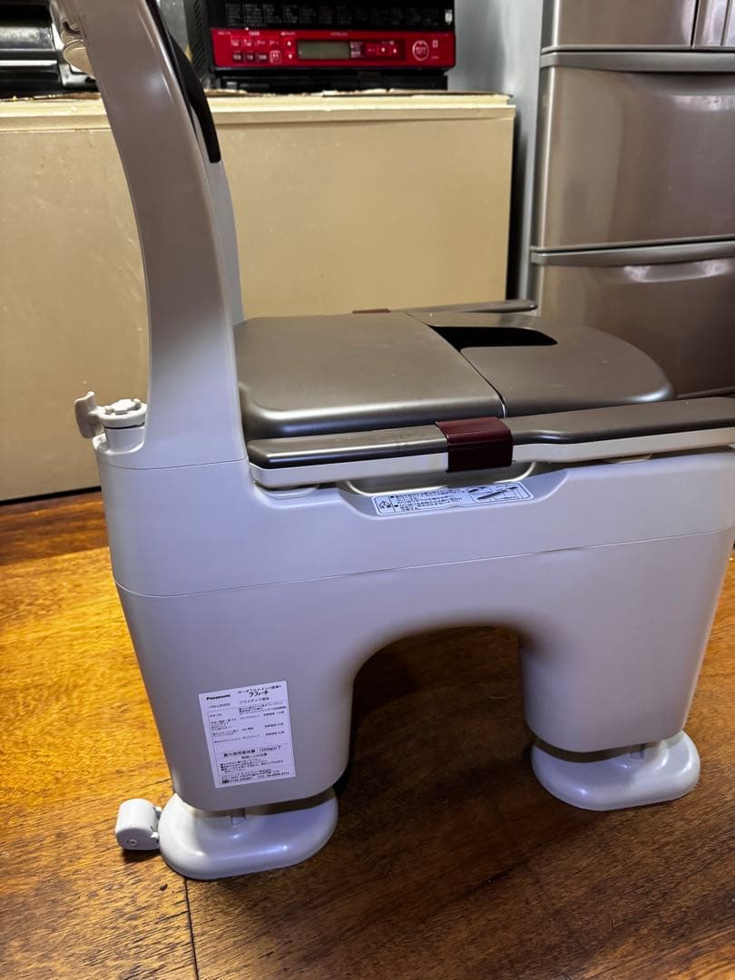 【美品】介護 座楽 ポータブルトイレ パナソニック PN-L30200簡易トイレ