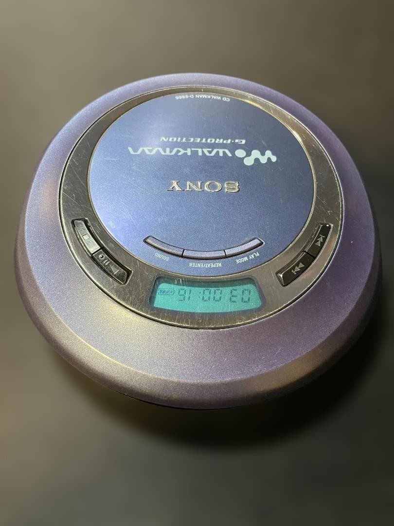 【完動品】SONY CD WALKMAN D-E666 ポータブルCDプレーヤー