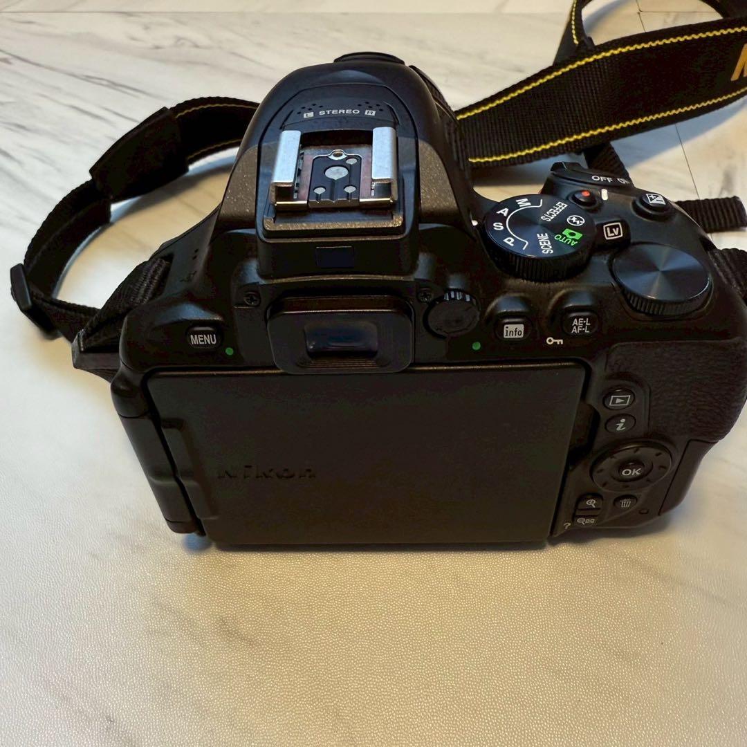 ニコン Nikon 一眼レフ デジタルカメラ D5600 ダブルレンズ レンズ