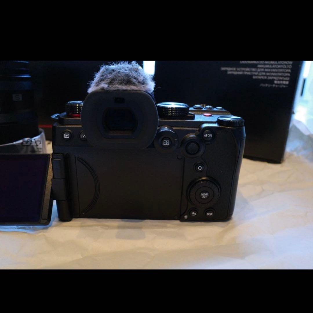 LUMIX S5 II ミラーレスカメラ 本体とレンズ2本