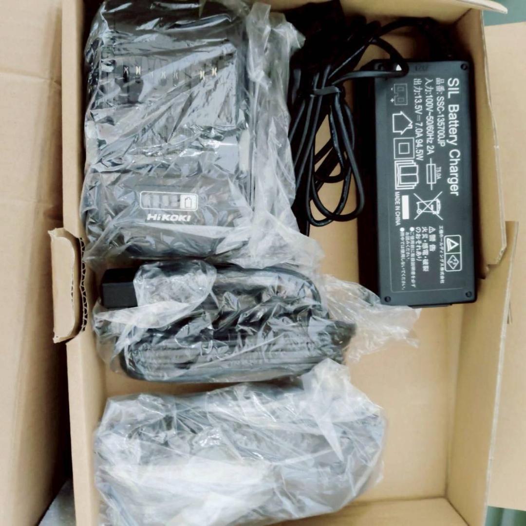 極美品 HiKOKI コードレス冷温庫　UL18DB アグレッシブグリーン