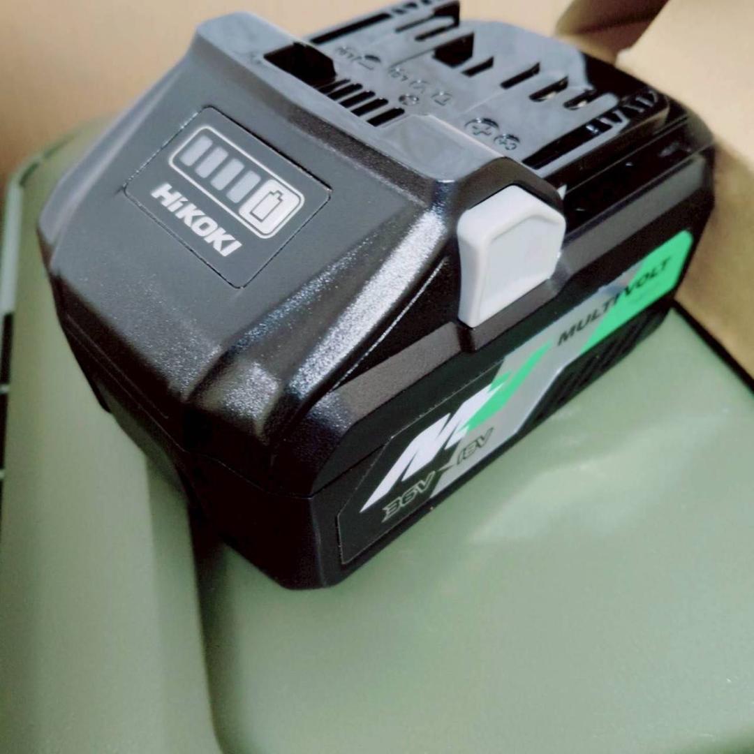 極美品 HiKOKI コードレス冷温庫　UL18DB アグレッシブグリーン
