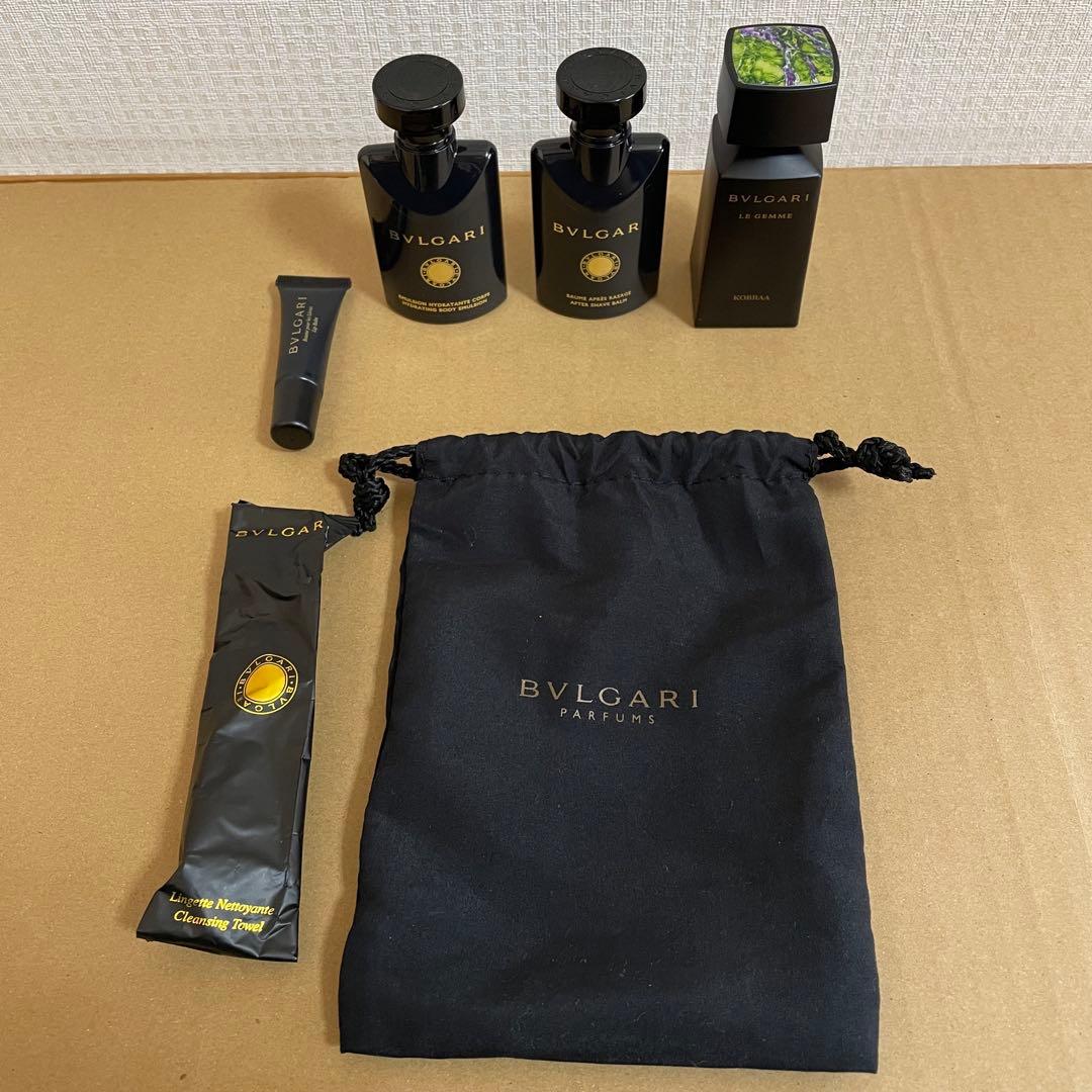 【未使用】エミレーツ航空 ファーストクラス　アメニティキット BVLGARI