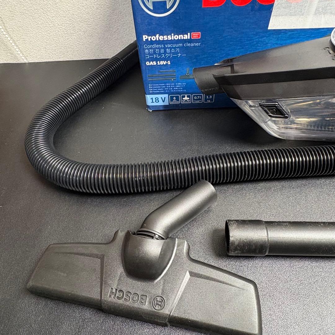 新品　未使用　BOSCH コードレス掃除機、GAS 18V-1本体のみ