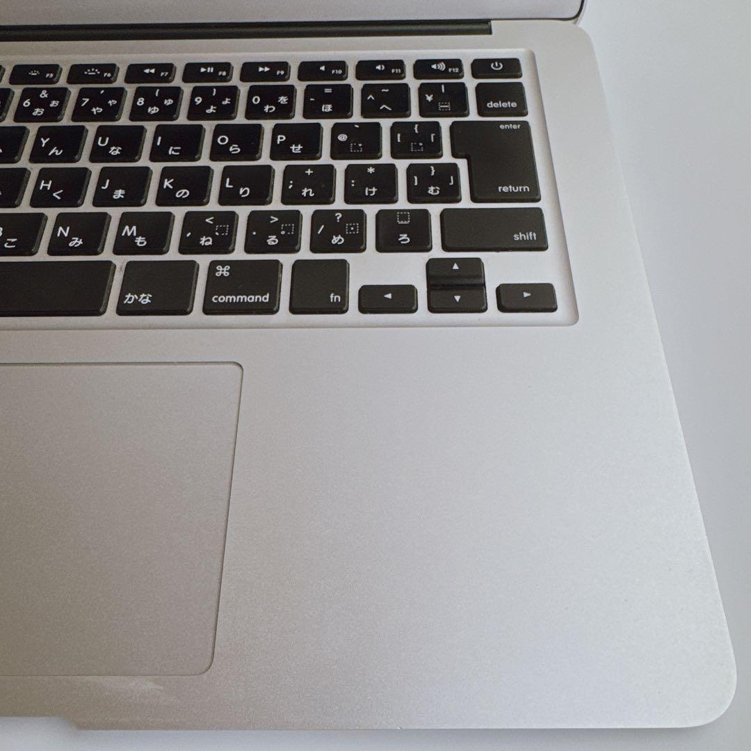MacBook本体 MacBook Air 13 Early2015 i5/i7 8GB SSD