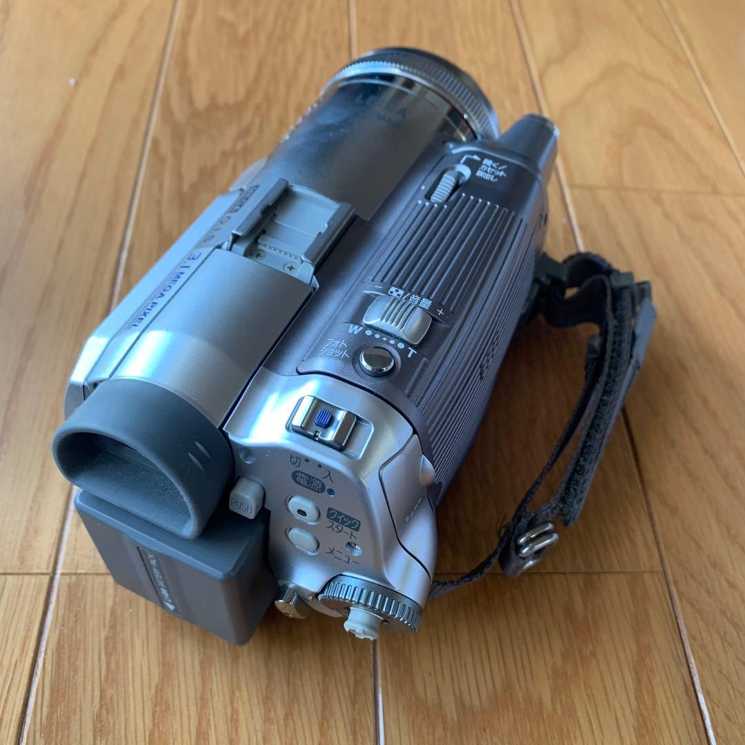 ビデオカメラ　Panasonic NV-GS250