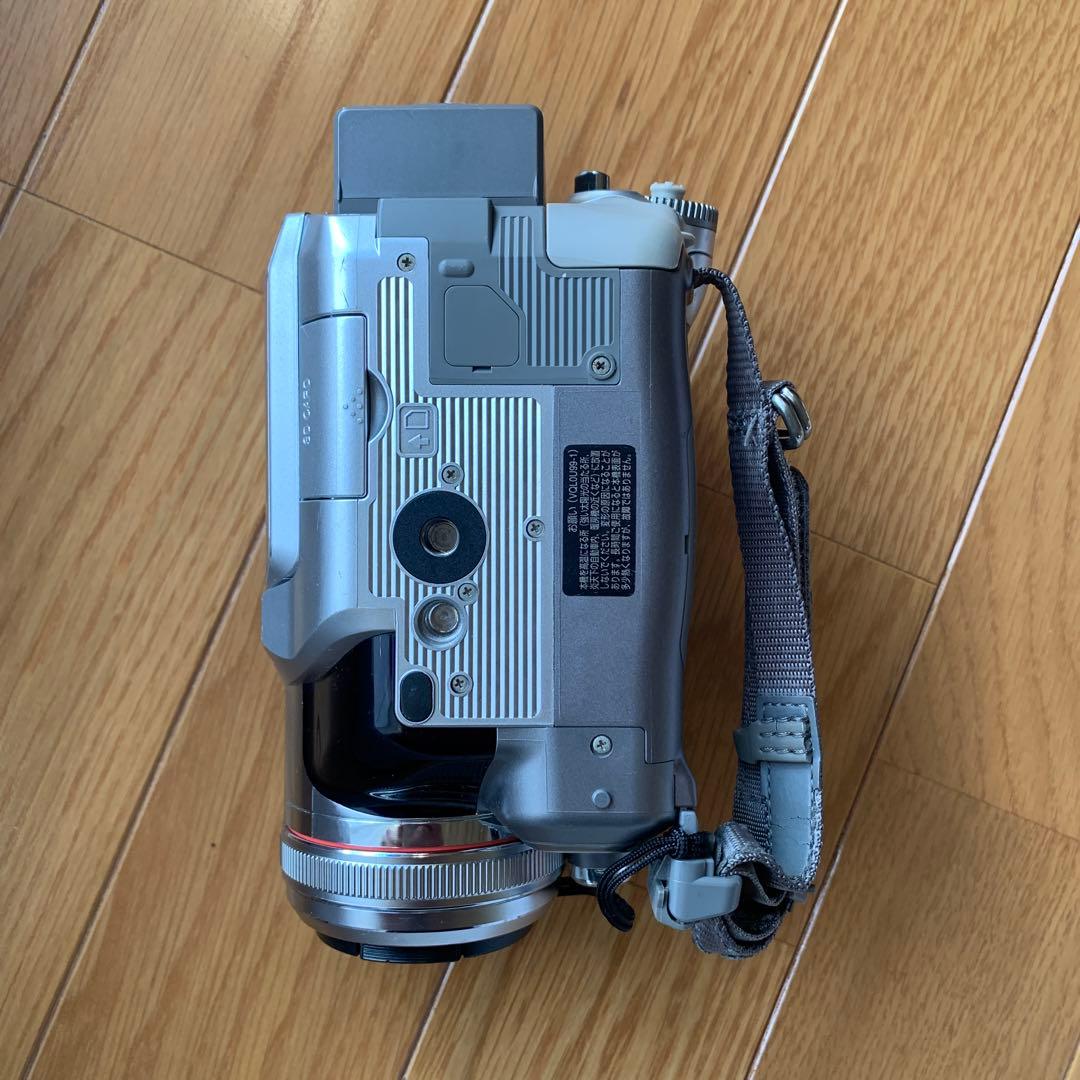 ビデオカメラ　Panasonic NV-GS250