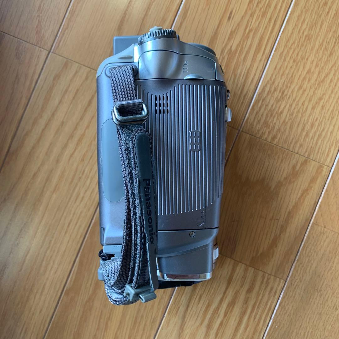 ビデオカメラ　Panasonic NV-GS250