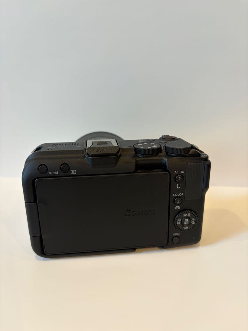 極美品 Canon EOS R50V レンズキット R50上位互換モデル