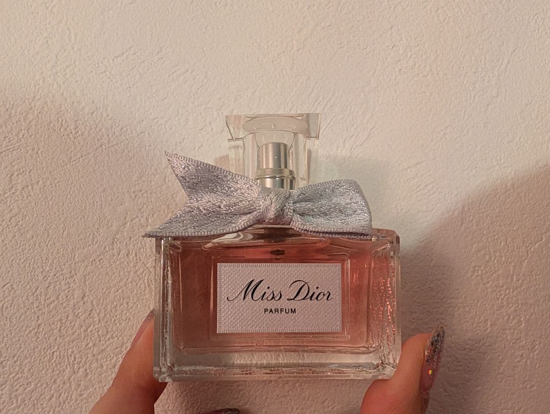 Christian Dior ミスディオールパルファン新作35ml