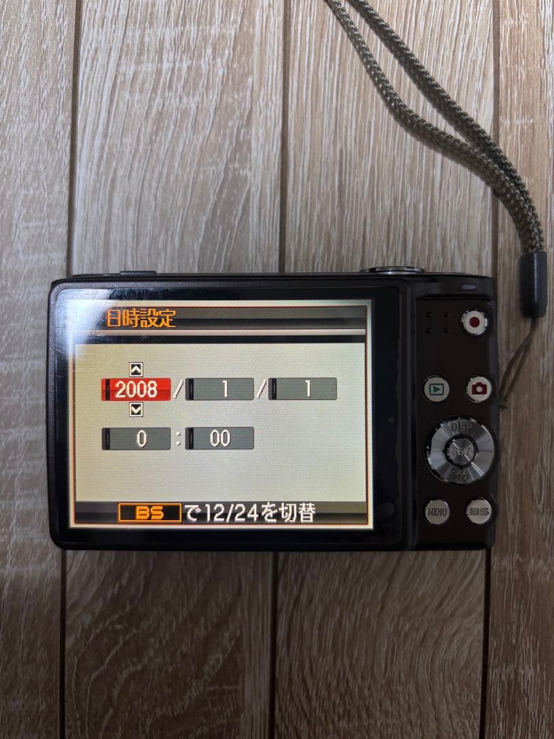 CASIO EXILIM 10.1メガピクセル