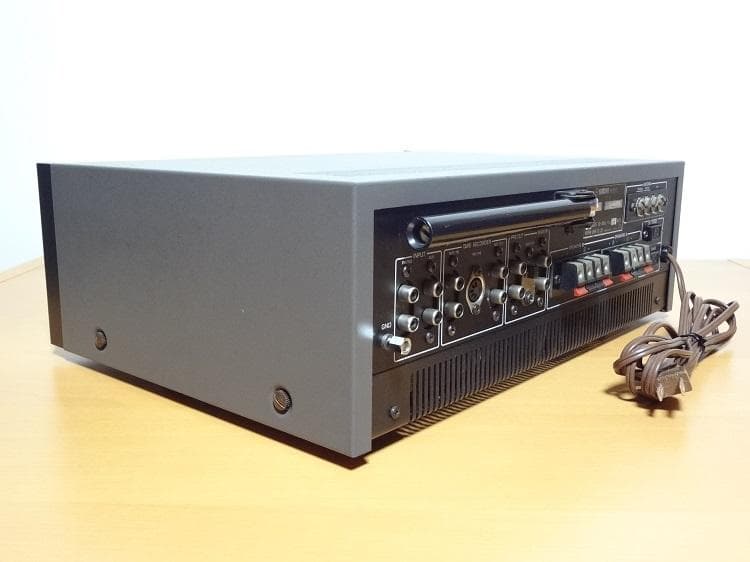 YAMAHA CR-500 レシーバー　　 1971年製 傷の少ない美品