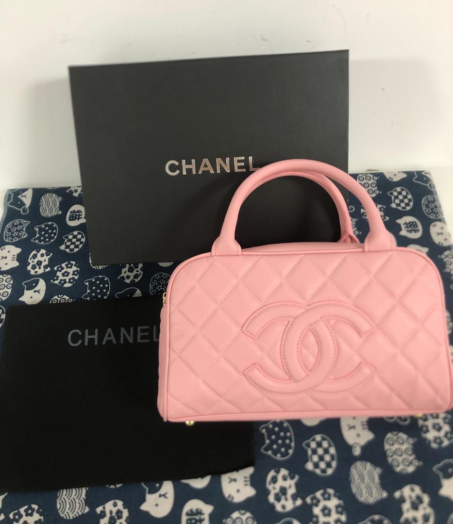 ビッグ　ピンクバッグ　ハンドバッグ　超美品　レディース　ロゴ　ファッション