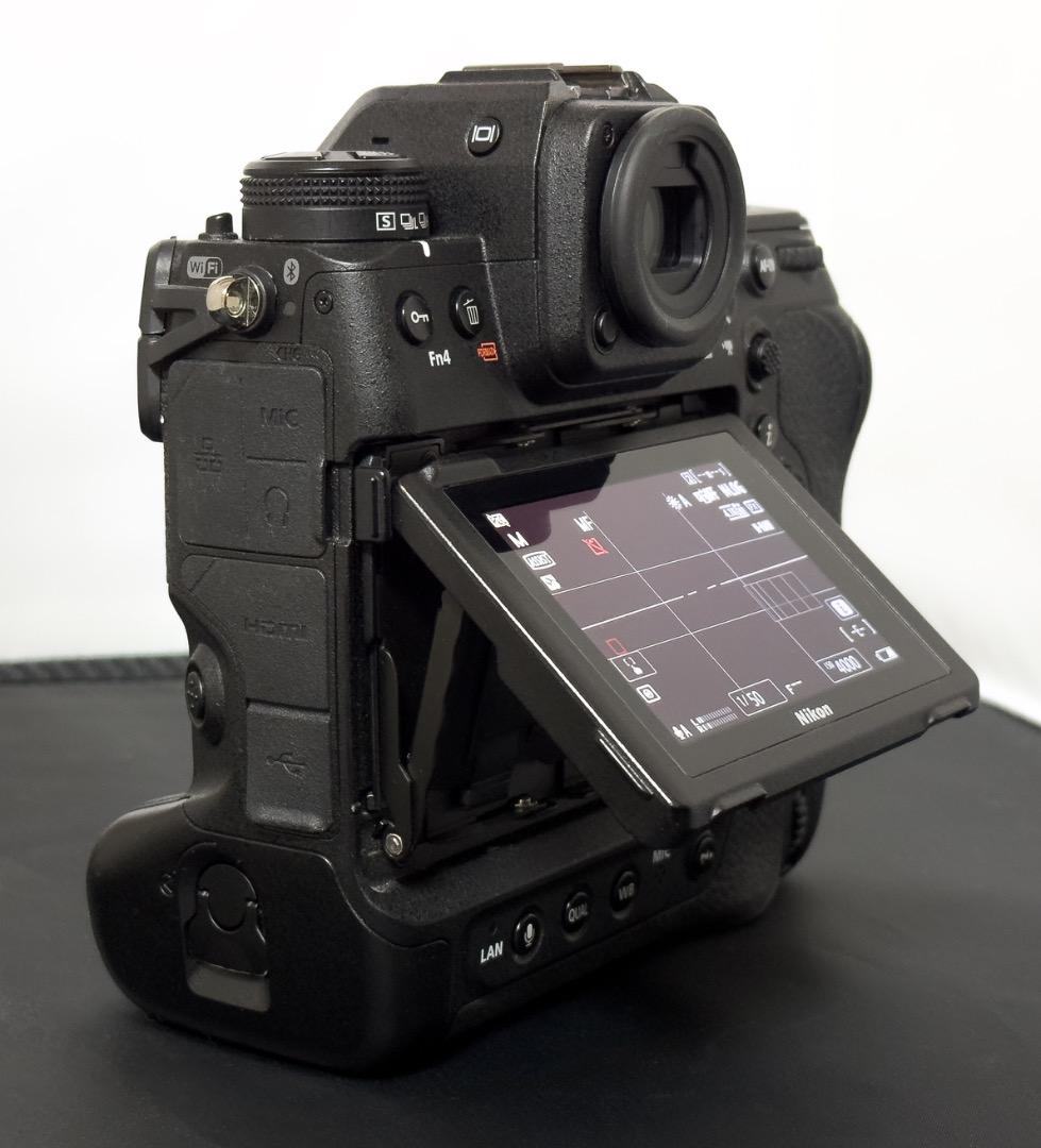 Nikon Z9 本体＋純正バッテリー3個＆Tiltaケージ セット