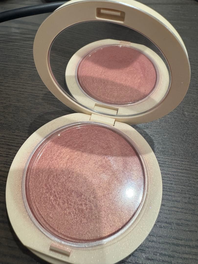 フェイスパウダー Dior FOREVER COUTURE LUMINIZER 06