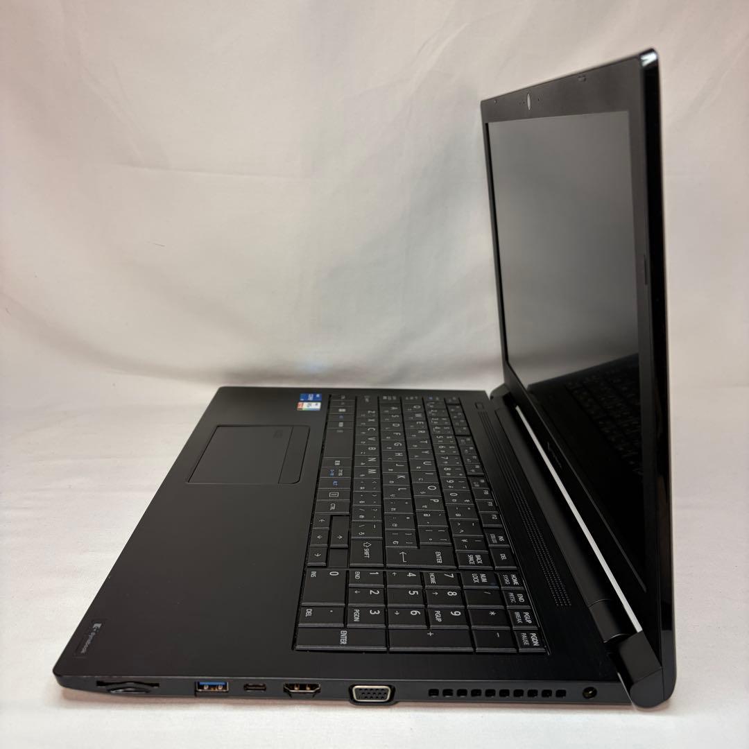 準美品 dynabook B55/HS 第11世代 i5 16GB 256GB
