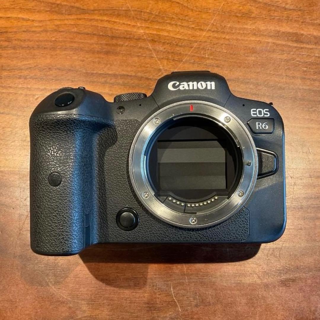 【週末値下げします】Canon EOS R6 本体一式