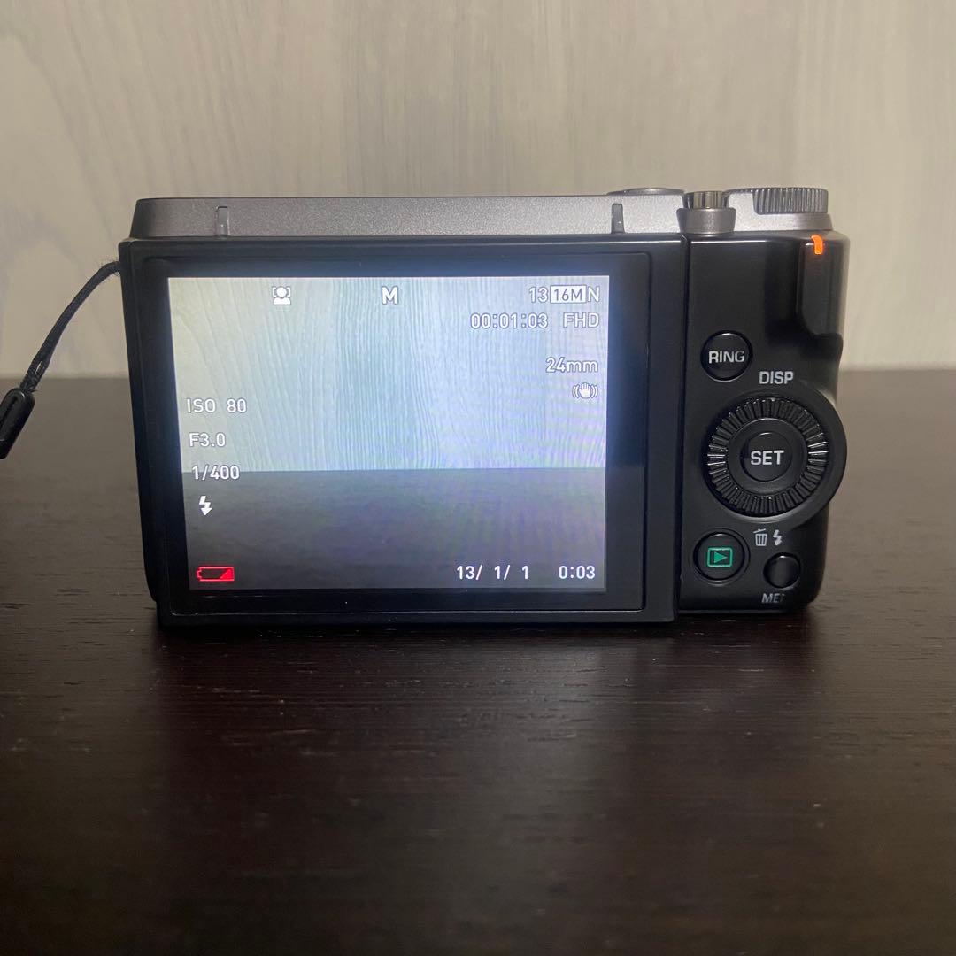 CASIO EXILIM EX-ZR1100 新品バッテリー＋新品充電器付き