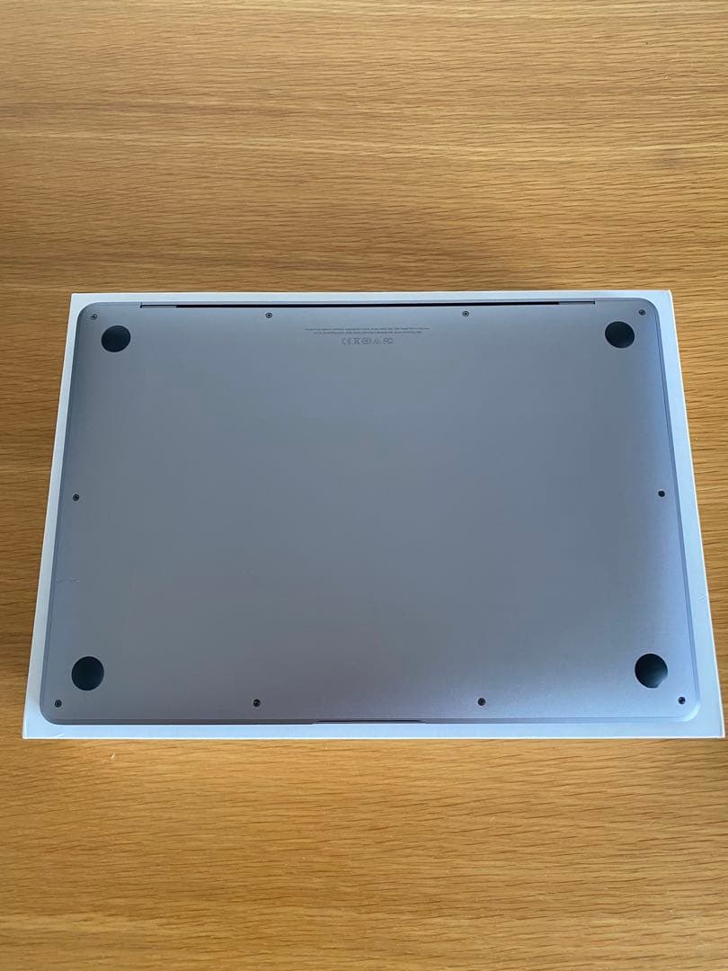 MacBook Air 2019 良好状態　MacBook本体　充電器付き