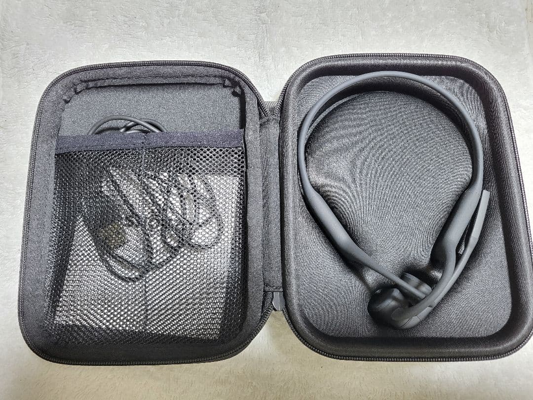 SHOKZ OPENCOMM C102 骨伝導ヘッドセット