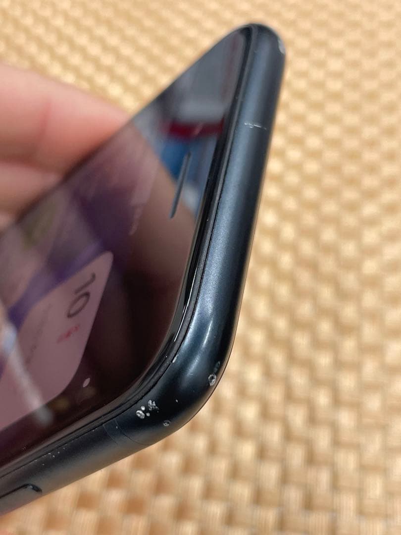 iPhone SE第3世代 64GBミッドナイトSIMフリー【7675】