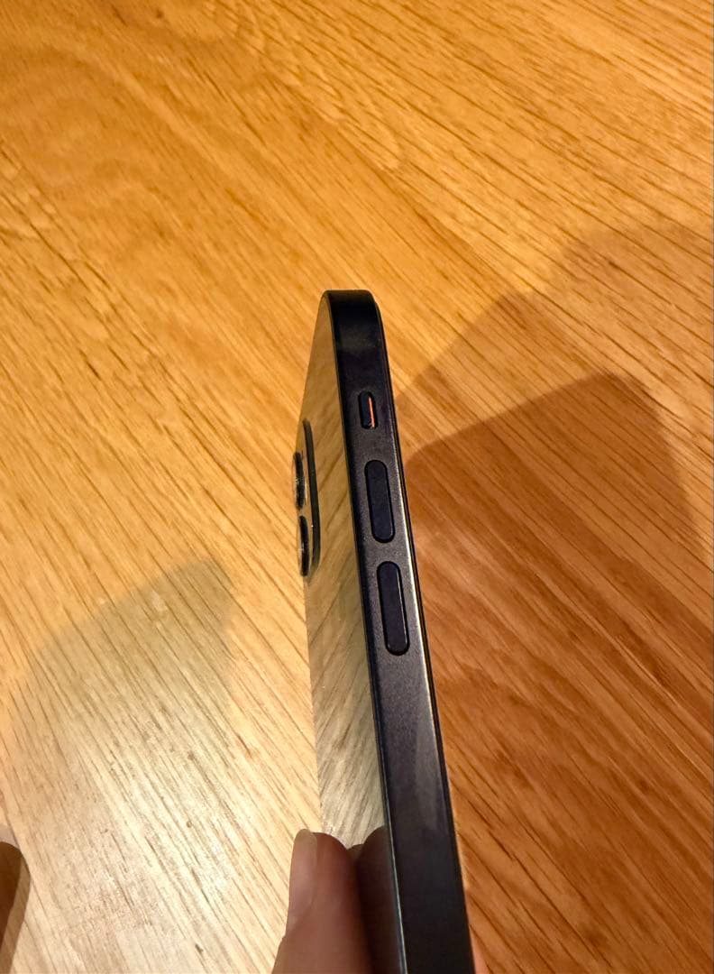 【美品】Apple iPhone12 |64GB |ブラック＋純正イヤホン付き