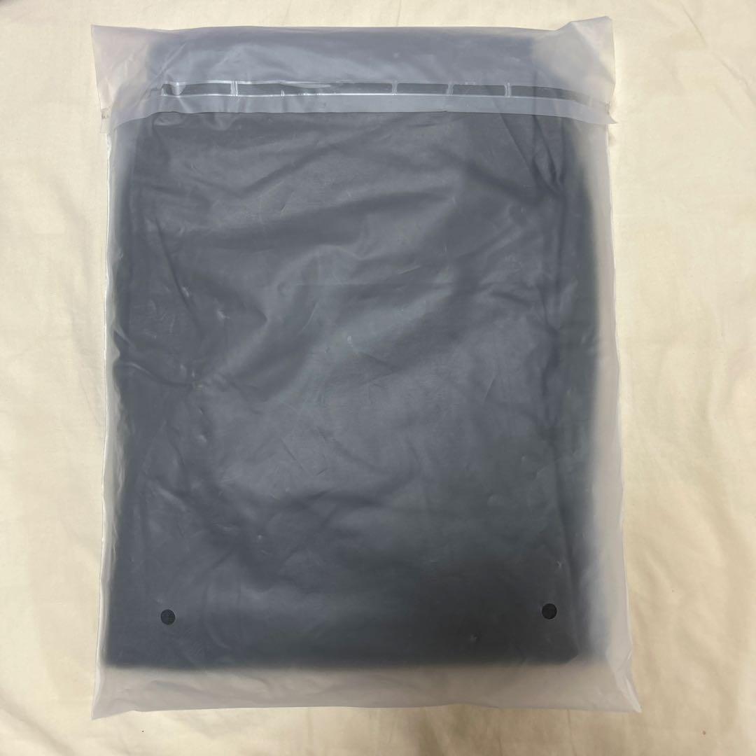 新品未使用　エミレーツファーストクラス　Lサイズパジャマ　メンズ