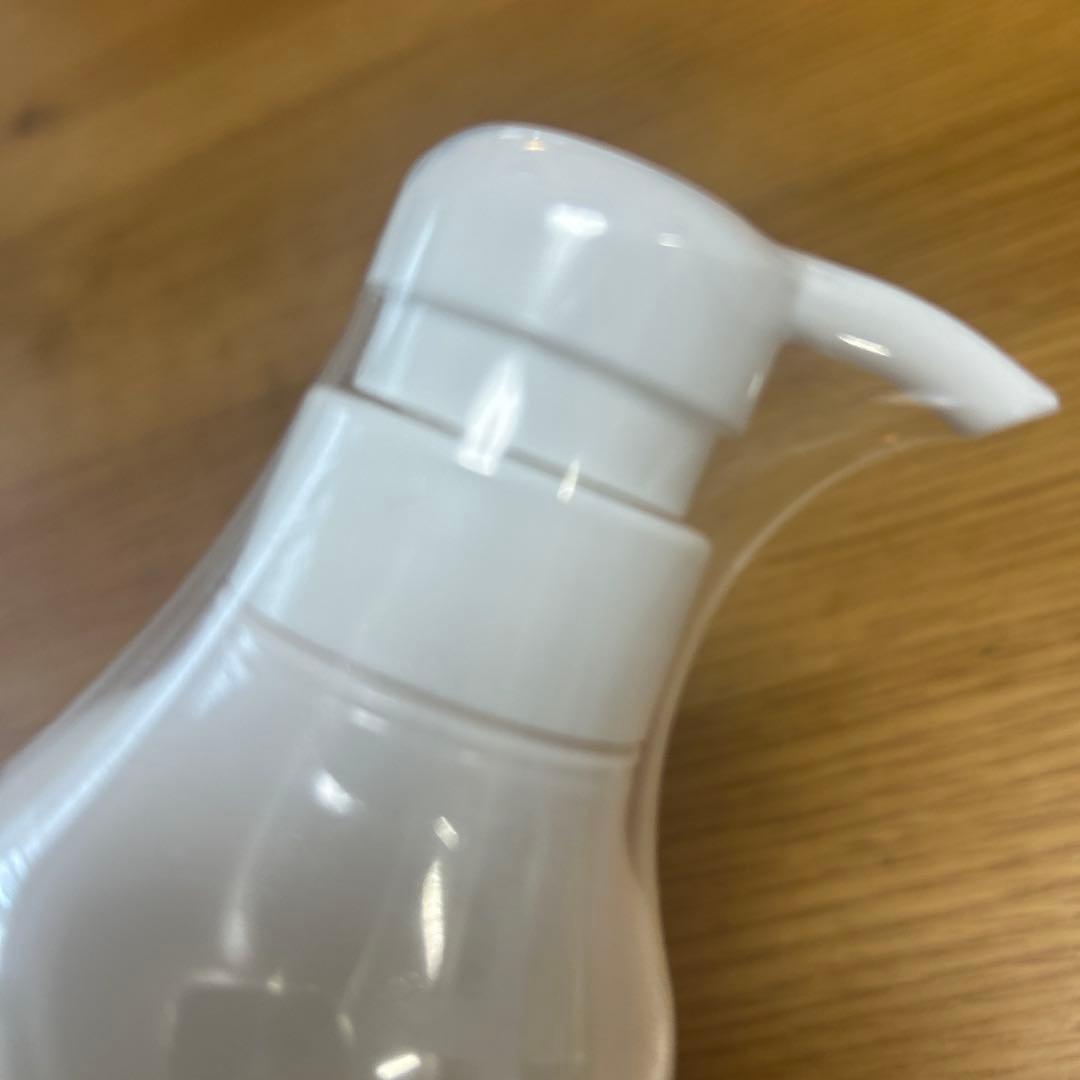 マイナデシコ　トゥルーリッチ ピールボディクリーム