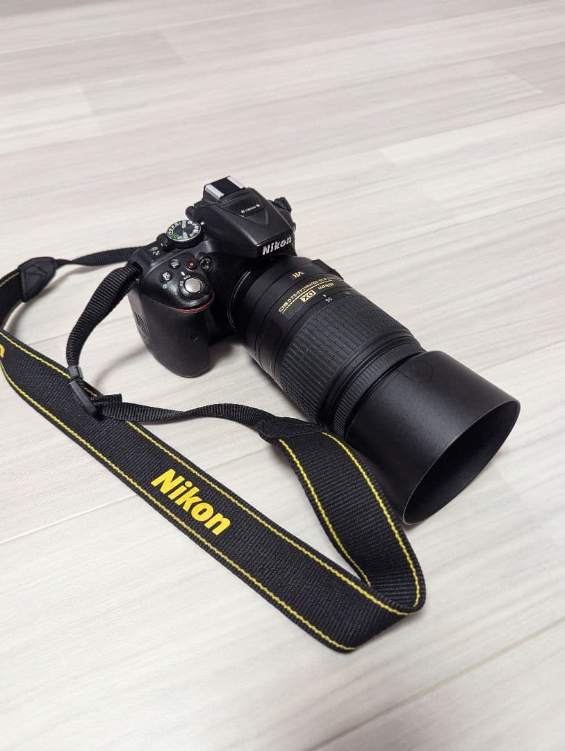 Nikon D5300 デジタル一眼レフカメラ・望遠レンズ55-300mmセット