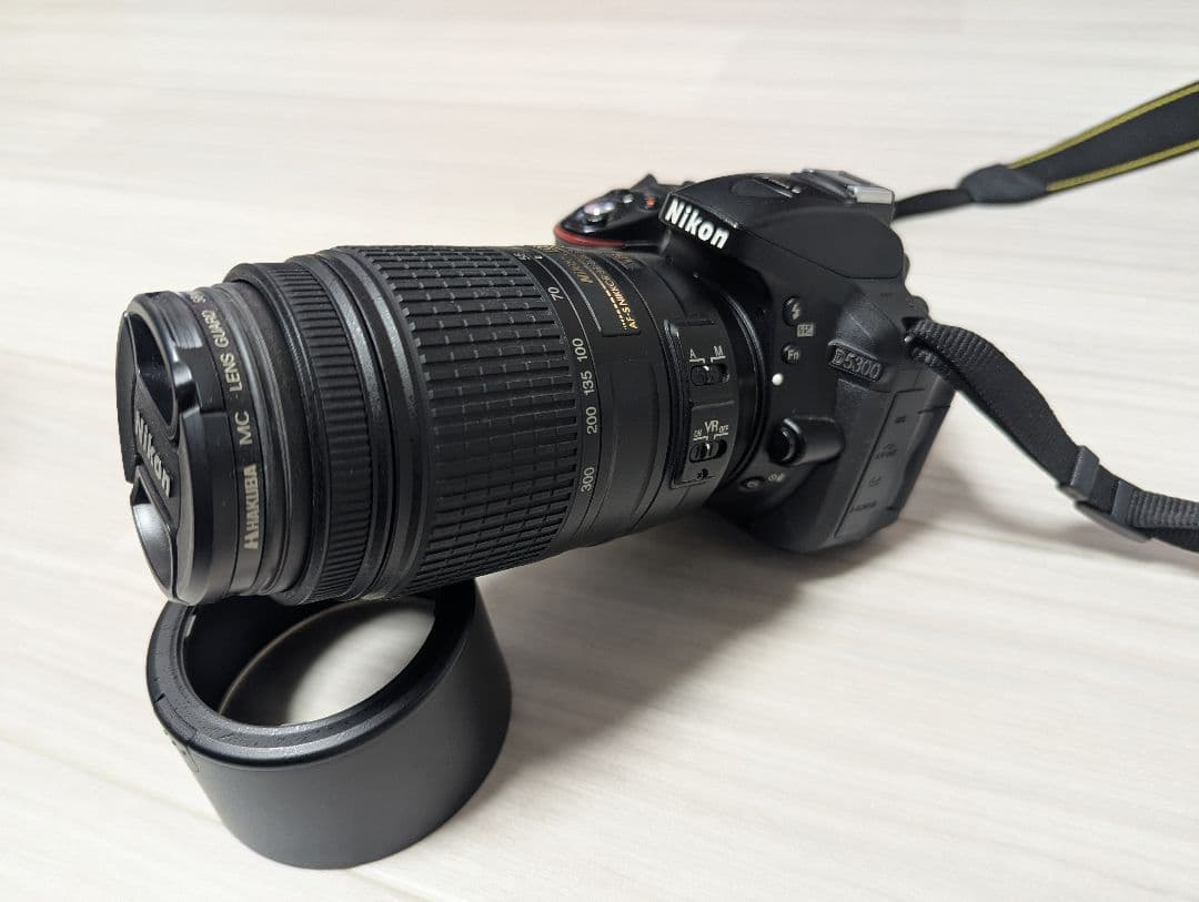 Nikon D5300 デジタル一眼レフカメラ・望遠レンズ55-300mmセット